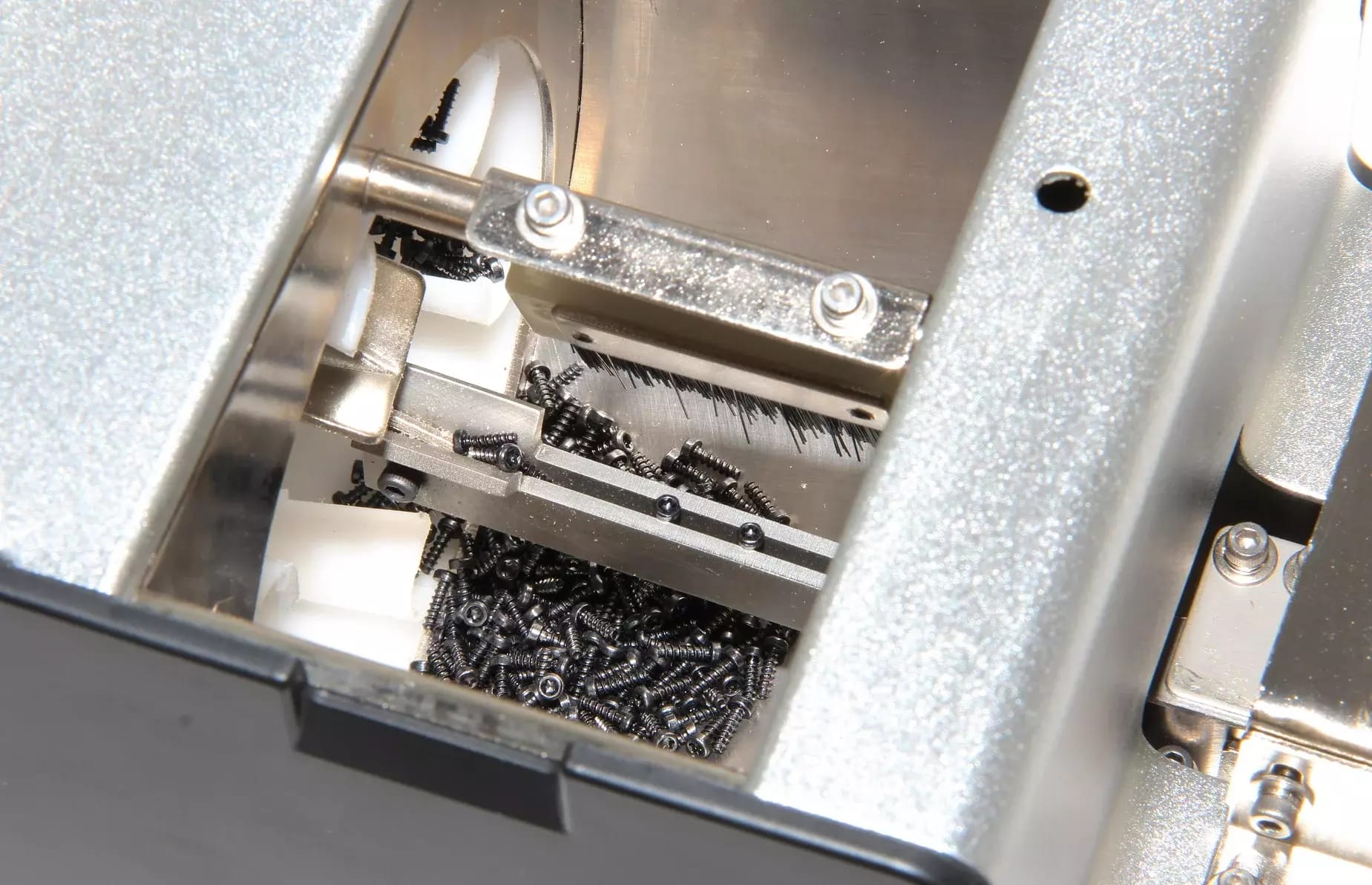 Alimentateur automatique à vis XLT-800 – 2