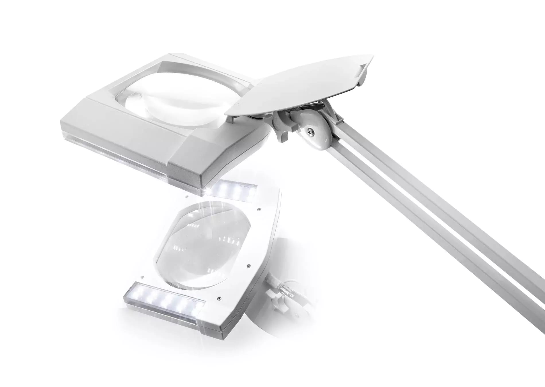 Loupe de table avec éclairage LED type Giga grossissement 8D – 2