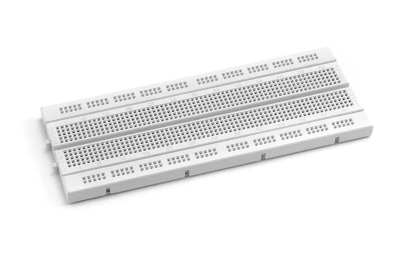 Champ de contact sans soudure (bread board) 840 broches