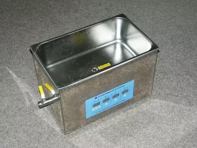 Bain à ultrasons CT-4020C avec vanne de sortie