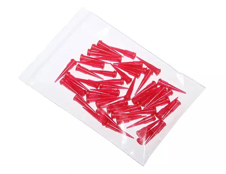 Aiguilles distributrices coniques en plastique rouge 25G 50pcs