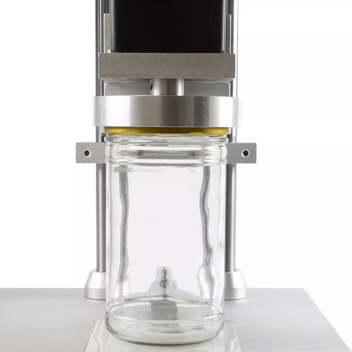 Boucheuse automatique pour pots et bouteilles avec bouchon à vis – 2