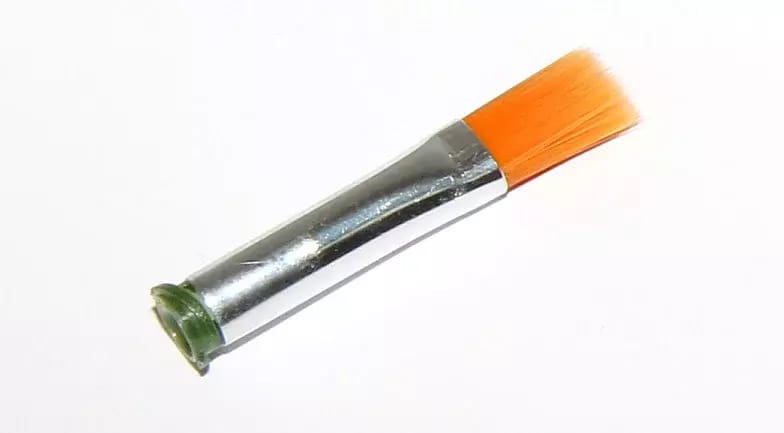 Accessoires d'application avec pinceau DS05f - plat 14G rigide 1pc