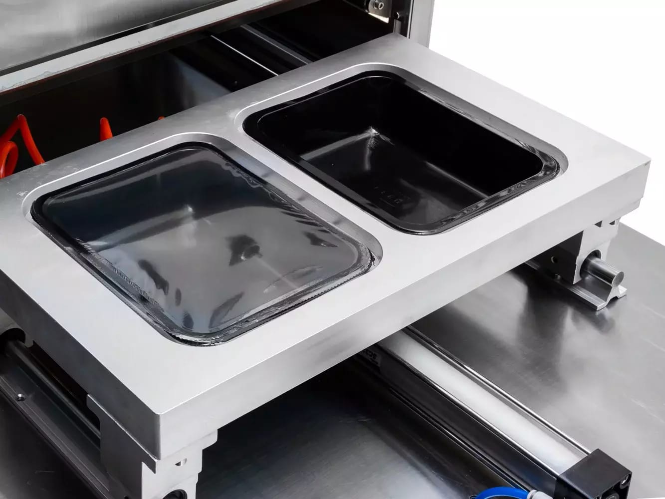 Machine d'emballage semi-automatique pour bols de restauration monoblocs 227x178mm avec atmosphère protectrice – 2