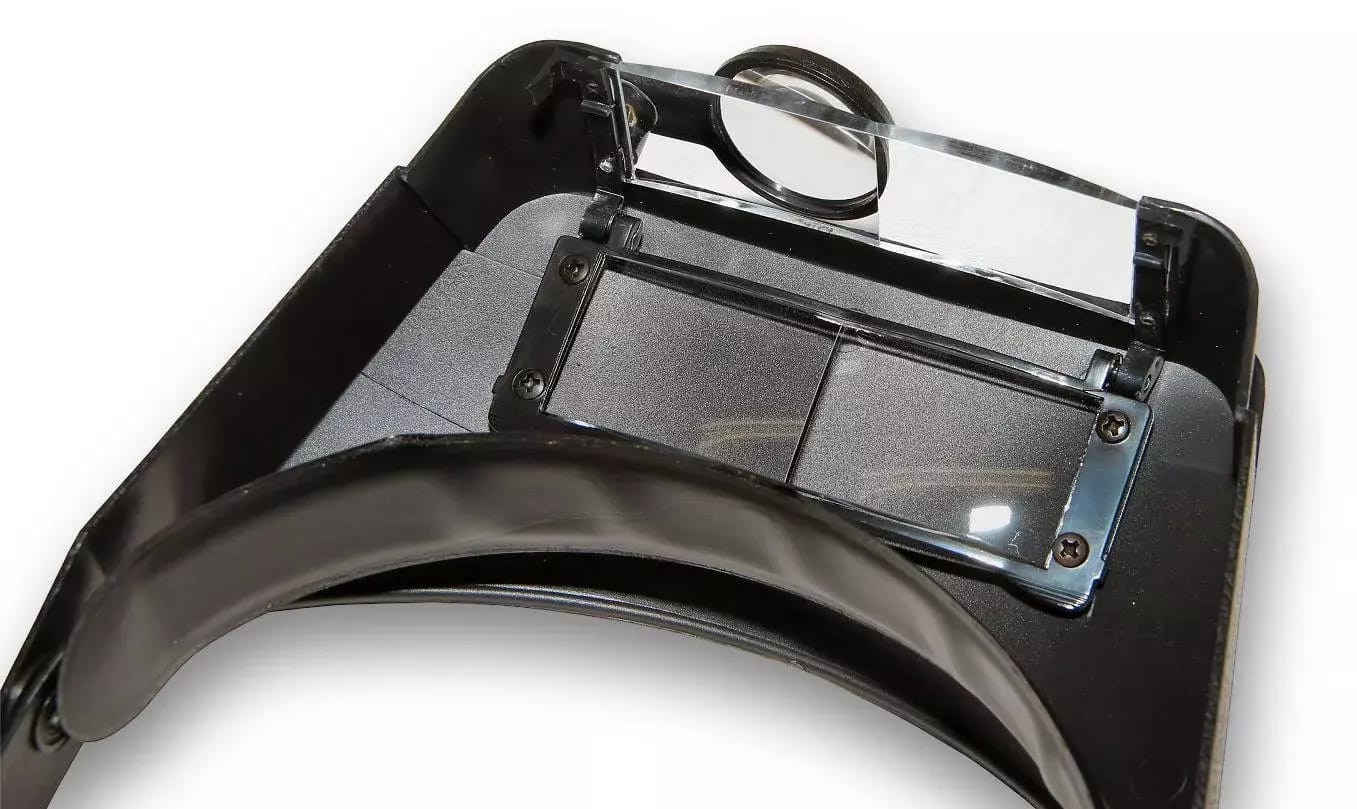 Loupe frontale avec grossissement sélectionnable – 2