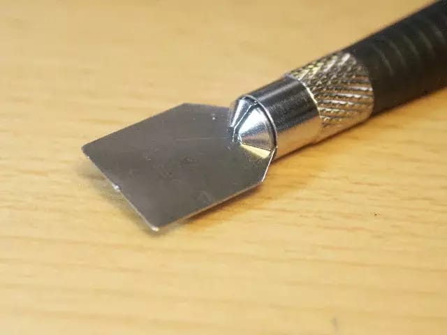 Racloir à pâte d'étain type 1 – 2